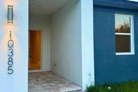 Apartment in Port Charlotte, Florida 3 bedrooms, 126.81 sq.m. № 2431169 - photo 2