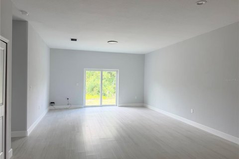 Apartment in Port Charlotte, Florida 3 bedrooms, 126.81 sq.m. № 2431169 - photo 12