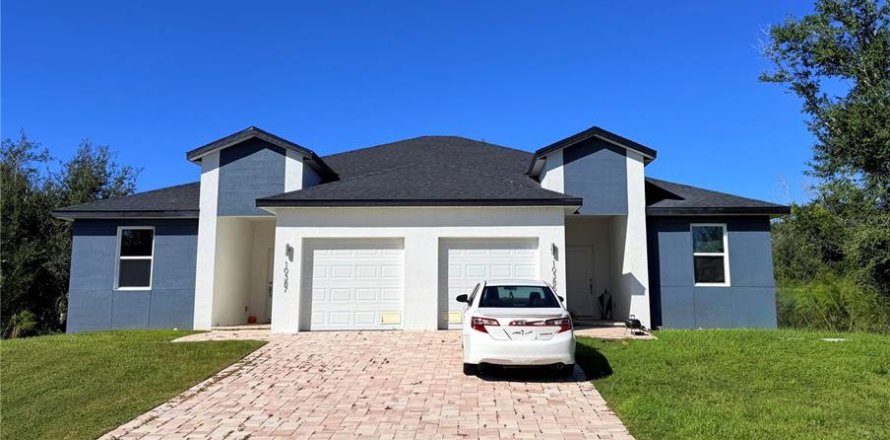 Apartment in Port Charlotte, Florida 3 bedrooms, 126.81 sq.m. № 2431169