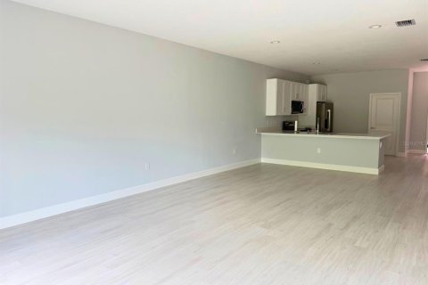 Apartment in Port Charlotte, Florida 3 bedrooms, 126.81 sq.m. № 2431169 - photo 11