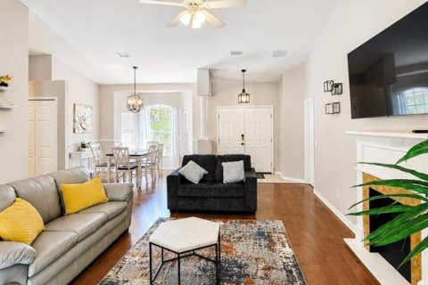House in North Port, Florida 3 bedrooms, 159.88 sq.m. № 2218981 - photo 3