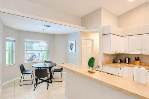 House in North Port, Florida 3 bedrooms, 159.88 sq.m. № 2218981 - photo 7