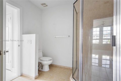 Снять в аренду кондоминиум в Авентура, Флорида 2 спальни, 122.07м2, № 2060635 - фото 18