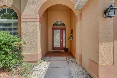 House in Holiday, Florida 4 bedrooms, 203.27 sq.m. № 1912861 - photo 5