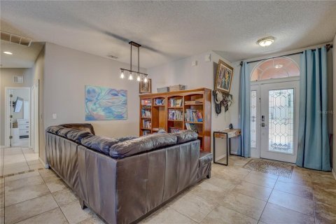 House in Holiday, Florida 4 bedrooms, 203.27 sq.m. № 1912861 - photo 7