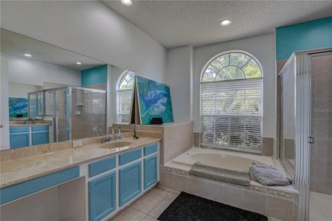 House in Holiday, Florida 4 bedrooms, 203.27 sq.m. № 1912861 - photo 24