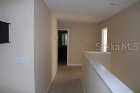 House in Davenport, Florida 4 bedrooms, 245.35 sq.m. № 2216940 - photo 16