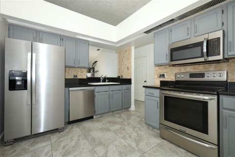 Touwnhouse à vendre à Longwood, Floride: 2 chambres, 130.25 m2 № 1824949 - photo 12