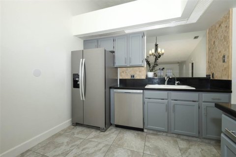 Touwnhouse à vendre à Longwood, Floride: 2 chambres, 130.25 m2 № 1824949 - photo 13