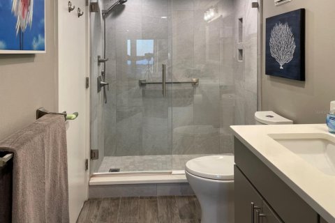 Condo in Saint Petersburg, Florida, 1 bedroom  № 1915940 - photo 19