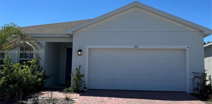 Villa ou maison à Titusville, Floride 3 chambres № 2067791