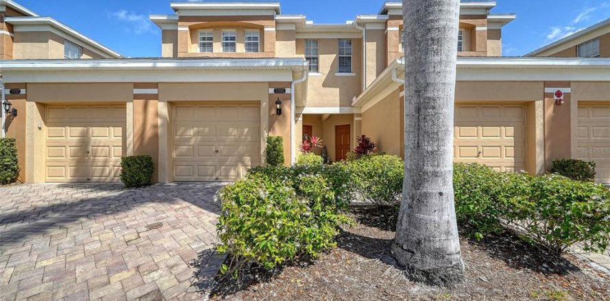 Condo in Sarasota, Florida, 2 bedrooms  № 1617814