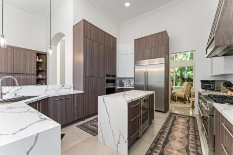 House in Plantation, Florida 5 bedrooms, 344.02 sq.m. № 1766639 - photo 20