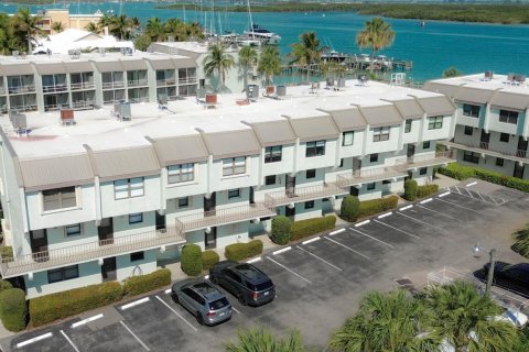 Condo in St. Lucie, Florida, 2 bedrooms  № 2190559 - photo 30