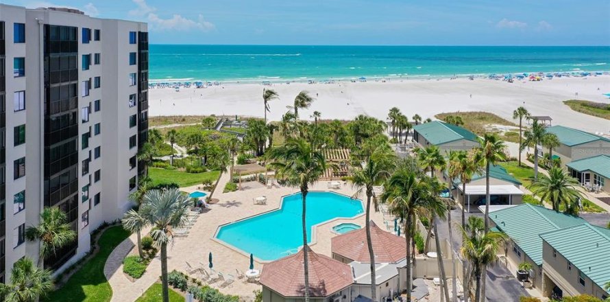 Condo in Sarasota, Florida, 3 bedrooms  № 2342066