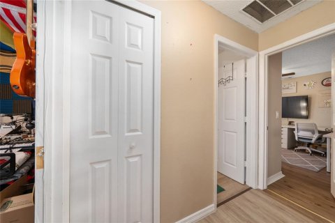 Villa ou maison à vendre à Orlando, Floride: 3 chambres, 111.58 m2 № 2155796 - photo 18