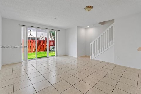 Touwnhouse à louer à Homestead, Floride: 4 chambres, 143.44 m2 № 1968481 - photo 19