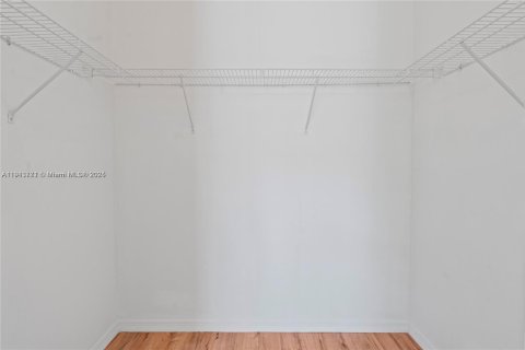 Touwnhouse à louer à Homestead, Floride: 4 chambres, 143.44 m2 № 1968481 - photo 26