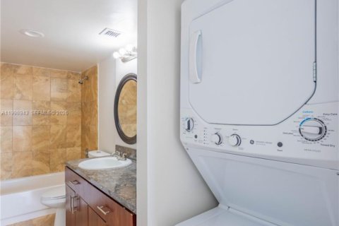 Copropriété à louer à Lauderhill, Floride: 2 chambres, 90.3 m2 № 2091267 - photo 18
