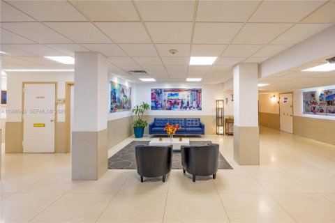 Copropriété à louer à Lauderhill, Floride: 2 chambres, 90.3 m2 № 2091267 - photo 8