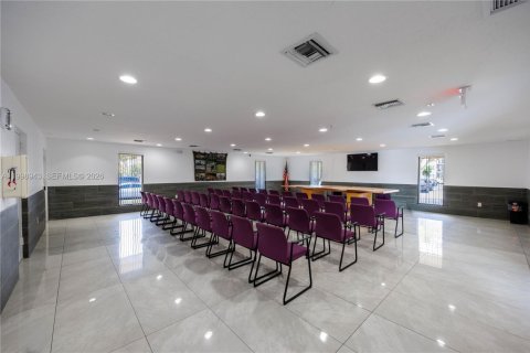 Copropriété à louer à Lauderhill, Floride: 2 chambres, 90.3 m2 № 2091267 - photo 20