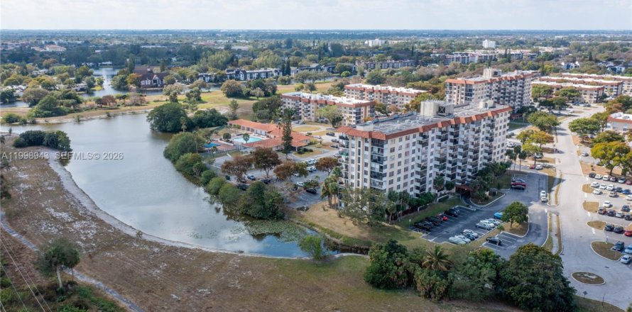 Condo à Lauderhill, Floride, 2 chambres № 2091267