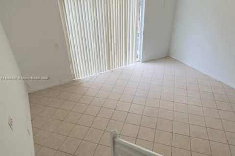 Adosado en venta en Weston, Florida, 3 dormitorios, 135.73 m2 № 1961997 - foto 29