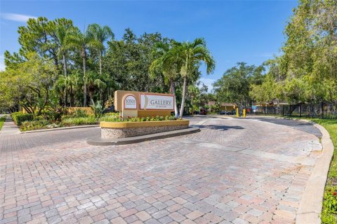 Condo in Tampa, Florida, 2 bedrooms  № 1838448 - photo 29