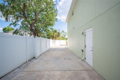 Villa ou maison à vendre à Tampa, Floride: 7 chambres, 472.97 m2 № 2399564 - photo 4