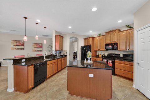 Casa en venta en Riverview, Florida, 4 dormitorios, 262.17 m2 № 2195315 - foto 5