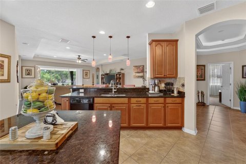 Casa en venta en Riverview, Florida, 4 dormitorios, 262.17 m2 № 2195315 - foto 7