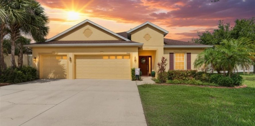 Casa en Riverview, Florida 4 dormitorios, 262.17 m2 № 2195315
