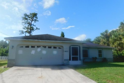 Villa ou maison à North Port, Floride 3 chambres, 110.74 m2 № 2230901