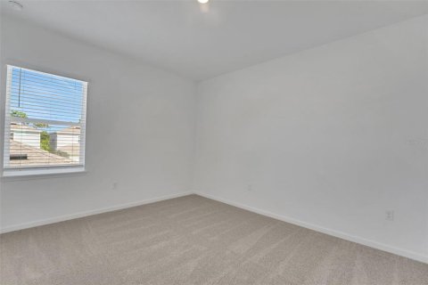 House in Winter Garden, Florida 3 bedrooms, 193.05 sq.m. № 2196068 - photo 29