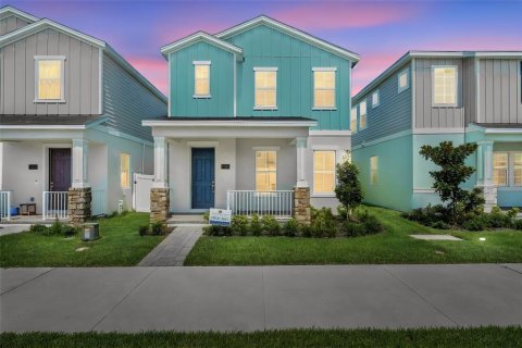 House in Winter Garden, Florida 3 bedrooms, 193.05 sq.m. № 2196068 - photo 4