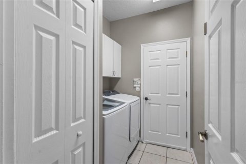 House in Bradenton, Florida 4 bedrooms, 200.02 sq.m. № 2206318 - photo 21
