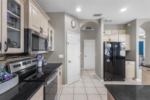 House in Bradenton, Florida 4 bedrooms, 200.02 sq.m. № 2206318 - photo 5