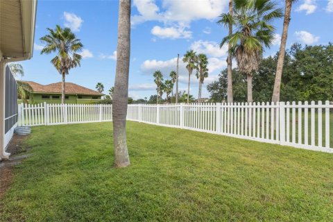 House in Bradenton, Florida 4 bedrooms, 200.02 sq.m. № 2206318 - photo 25