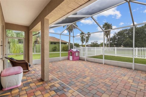House in Bradenton, Florida 4 bedrooms, 200.02 sq.m. № 2206318 - photo 24