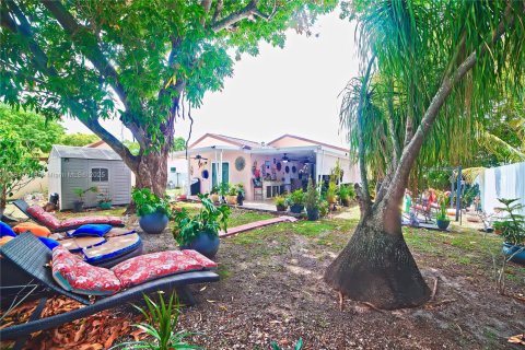 Casa en venta en Miami, Florida, 4 dormitorios, 153.38 m2 № 1774322 - foto 27