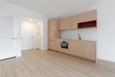 Copropriété à vendre à Miami, Floride: 1 chambre, 104.61 m2 № 2240350 - photo 4