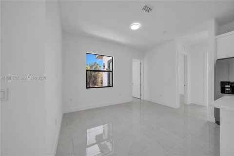 Villa ou maison à vendre à Lehigh Acres, Floride: 3 chambres, 152.64 m2 № 2080853 - photo 20