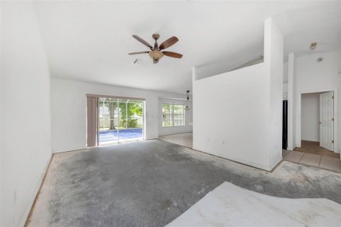 Casa en venta en New Port Richey, Florida, 3 dormitorios, 149.11 m2 № 2148631 - foto 5