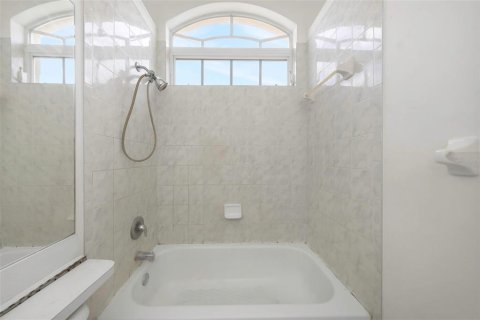 Casa en venta en New Port Richey, Florida, 3 dormitorios, 149.11 m2 № 2148631 - foto 20