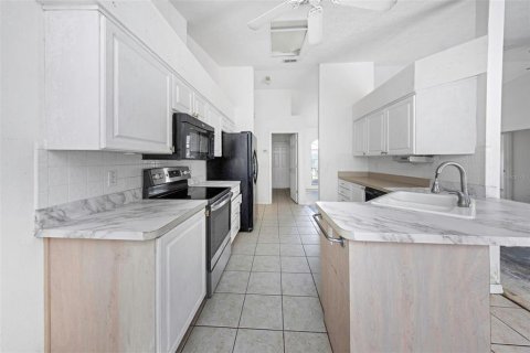 Casa en venta en New Port Richey, Florida, 3 dormitorios, 149.11 m2 № 2148631 - foto 9