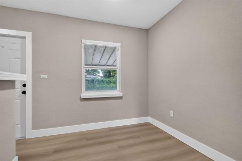 Casa en venta en Miami Gardens, Florida, 4 dormitorios, 143.44 m2 № 2384539 - foto 10