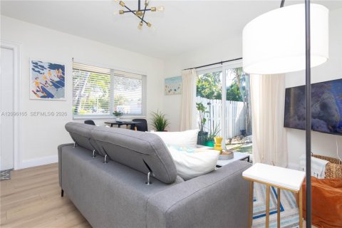 Villa ou maison à louer à Fort Lauderdale, Floride: 1 chambre, 47.1 m2 № 2386927 - photo 15