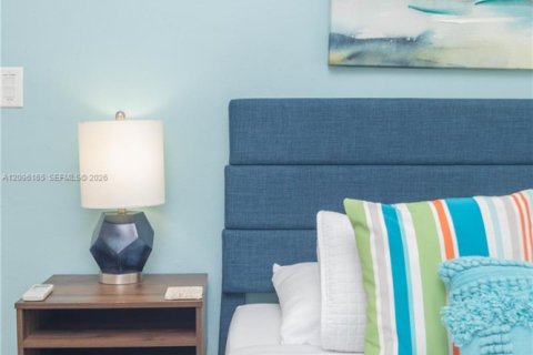 Villa ou maison à louer à Fort Lauderdale, Floride: 1 chambre, 47.1 m2 № 2386927 - photo 25