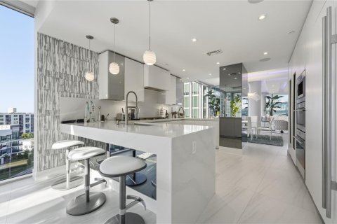 Condo in Fort Lauderdale, Florida, 3 bedrooms № 2178357 - photo 9
