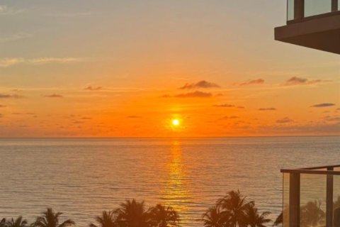 Condo in Fort Lauderdale, Florida, 3 bedrooms № 2178357 - photo 16